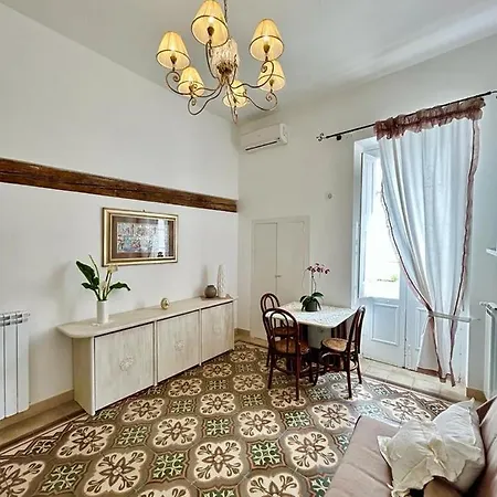 公寓 La Vitagira 莫诺波利